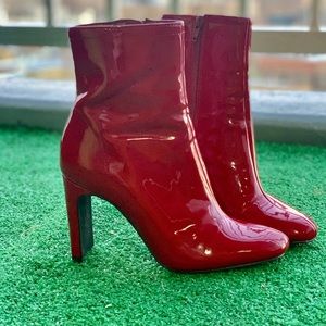 Forever 21 Faux Patent Leather High-Heeled Booties